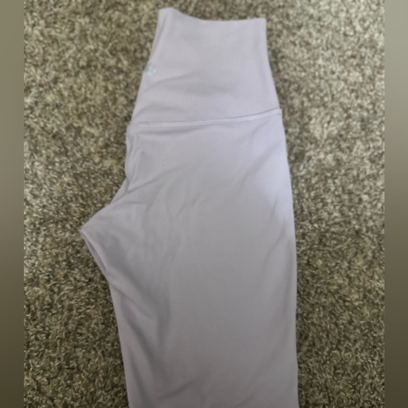 Lululemon Align Shorts Size 2 - Picture 3 of 4